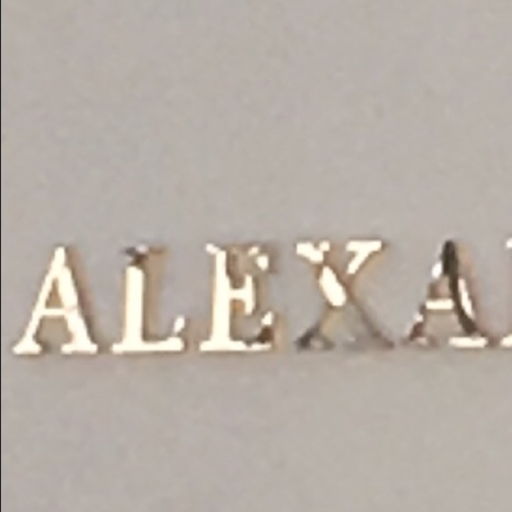 Meet your Posher, Alexa